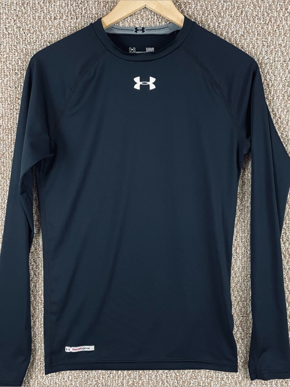 Under Armour HeatGear Compression Shirt Mens Large Black Long Sleeve F208